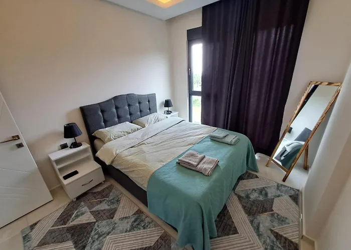 Apartman Neridabeahhomes 4 *